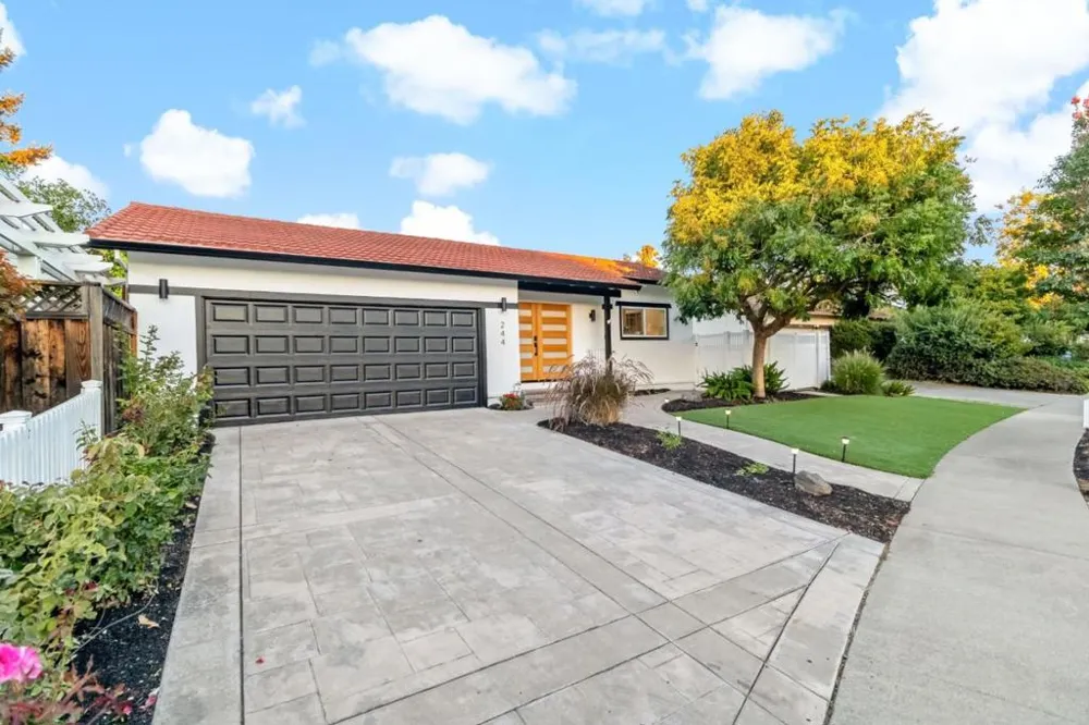 244 Darryl Drive Campbell, CA 95008