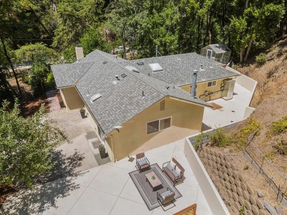 16500 Sanborn Road Saratoga, CA 95070