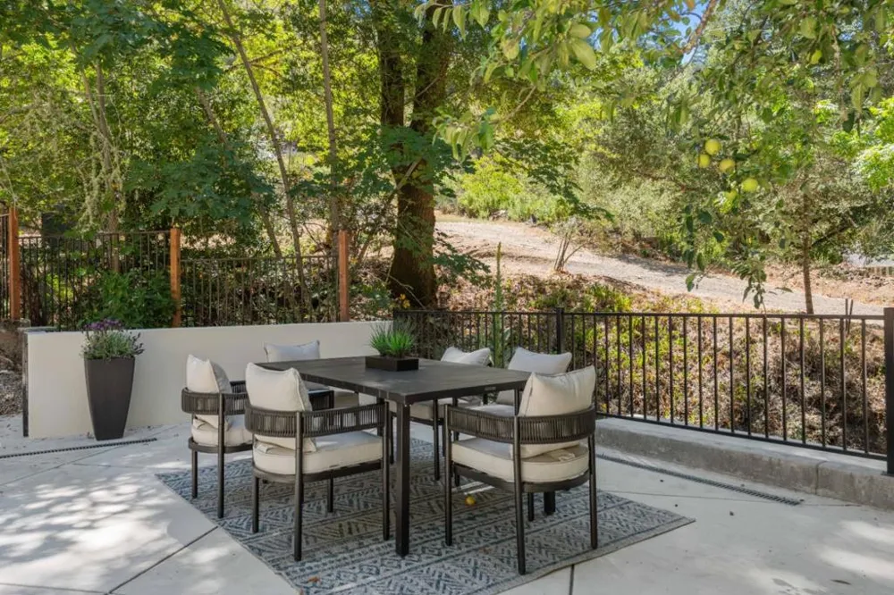 16500 Sanborn Road Saratoga, CA 95070
