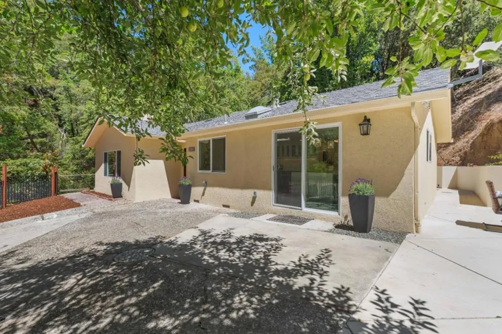 16500 Sanborn Road Saratoga, CA 95070