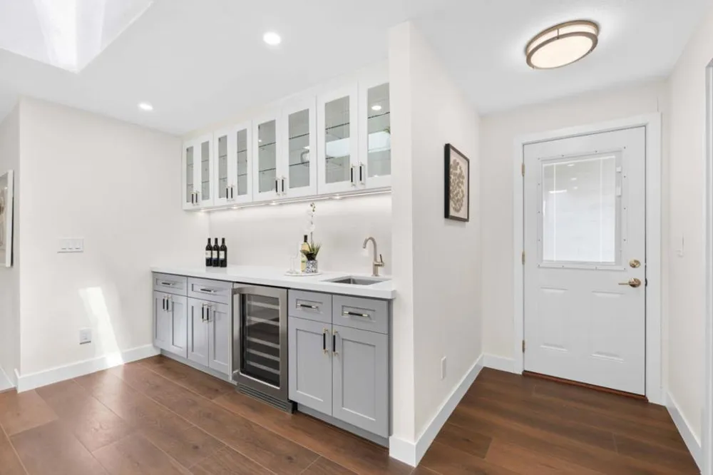 16500 Sanborn Road Saratoga, CA 95070