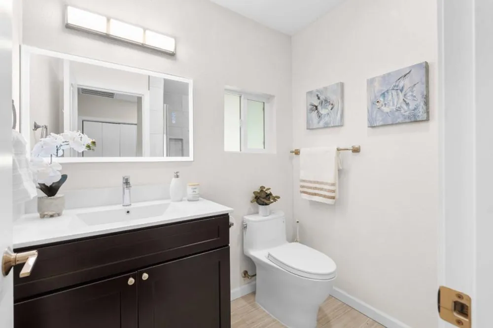 16500 Sanborn Road Saratoga, CA 95070