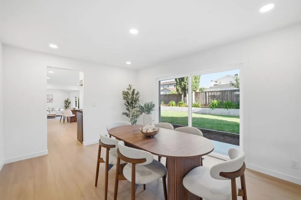 21570 Edward Way Cupertino, CA 95014