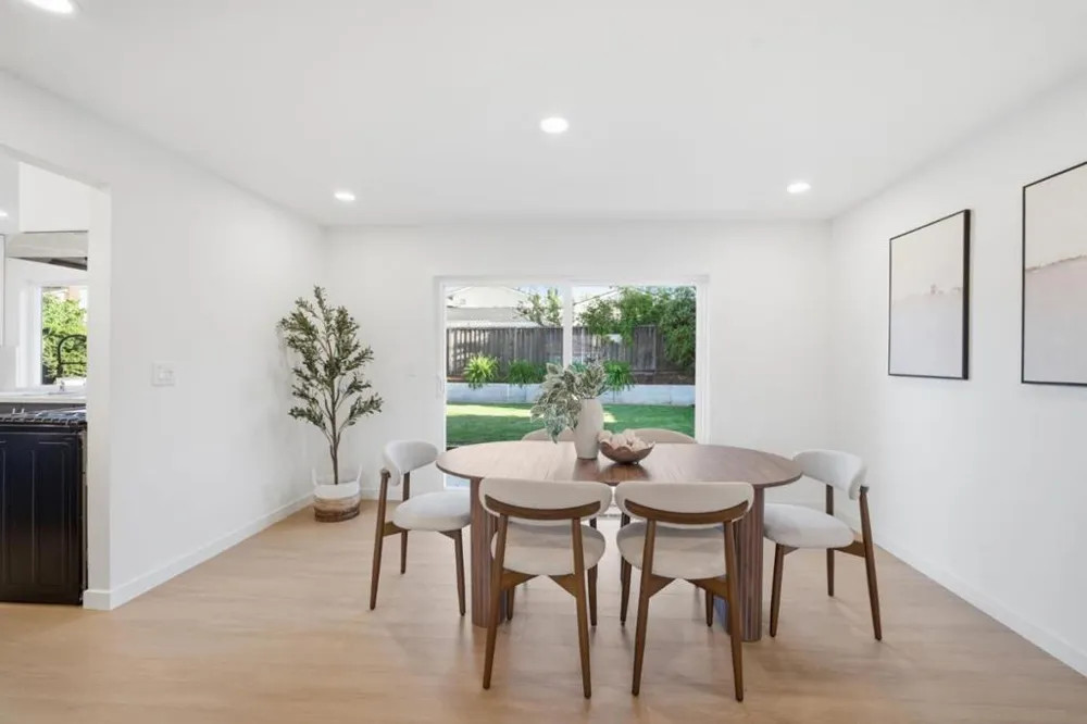 21570 Edward Way Cupertino, CA 95014