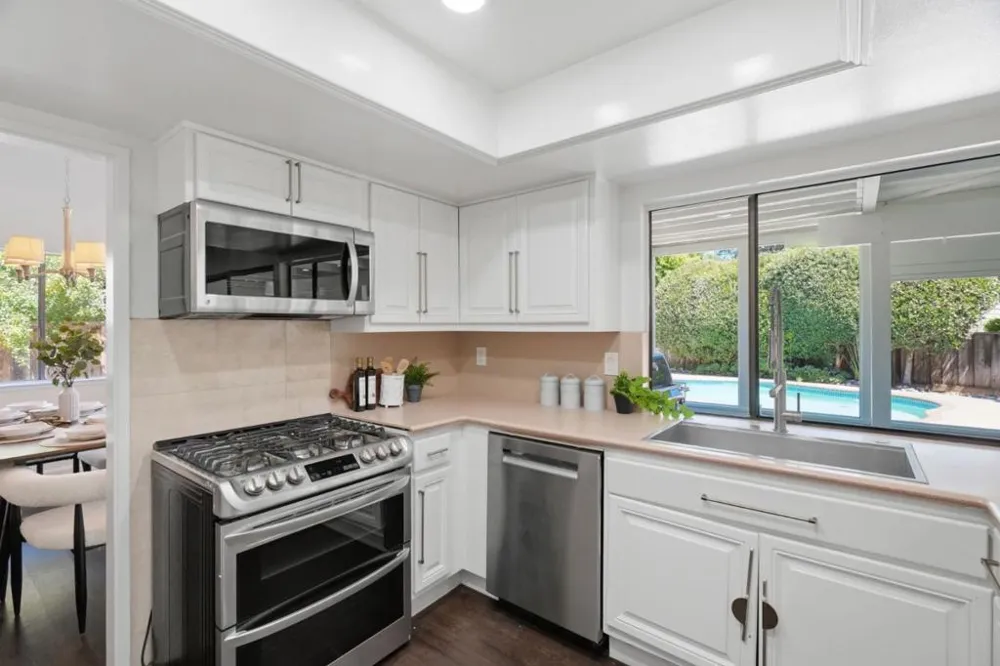 6150 Meridian Avenue San Jose, CA 95120
