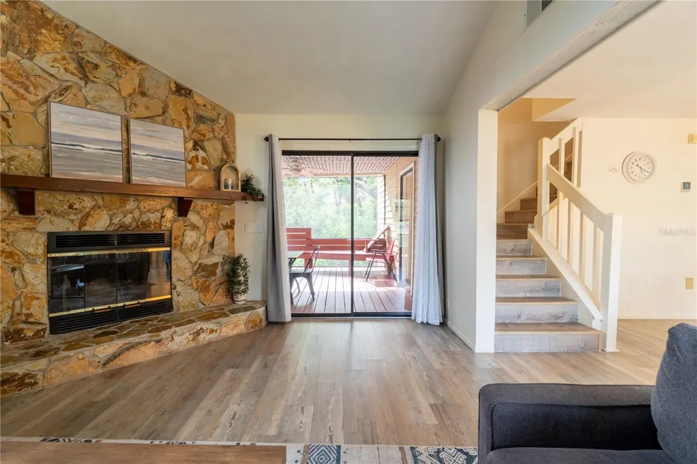 4003 BAYSIDE COURT Bradenton, FL 34210