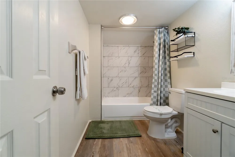 4003 BAYSIDE COURT Bradenton, FL 34210