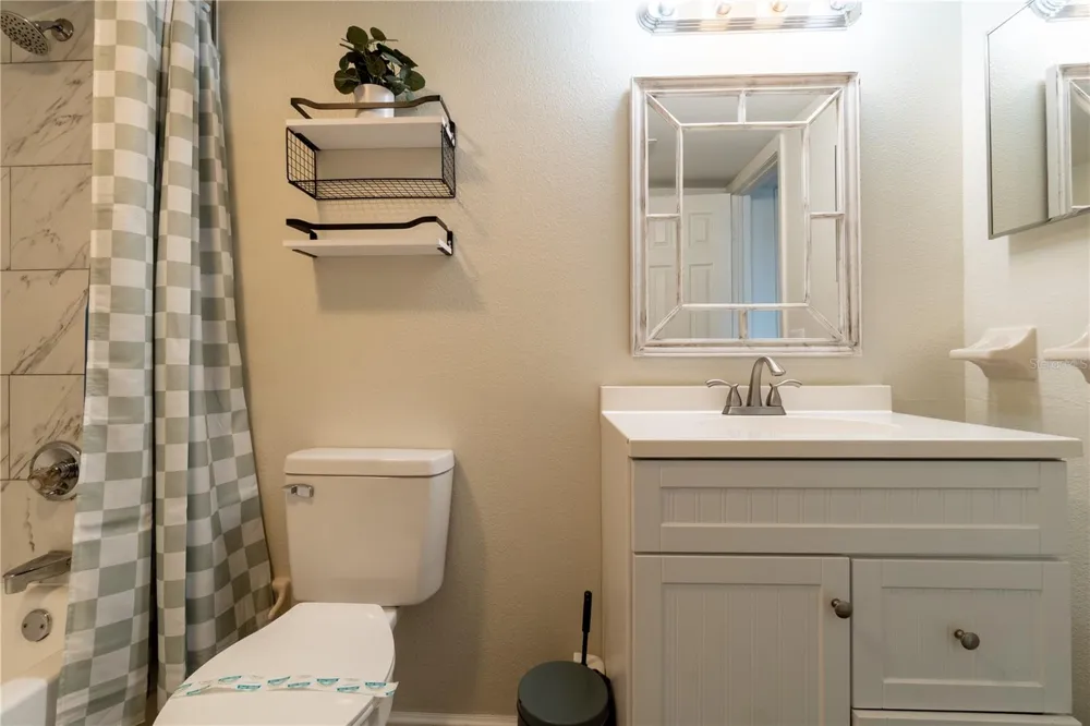 4003 BAYSIDE COURT Bradenton, FL 34210