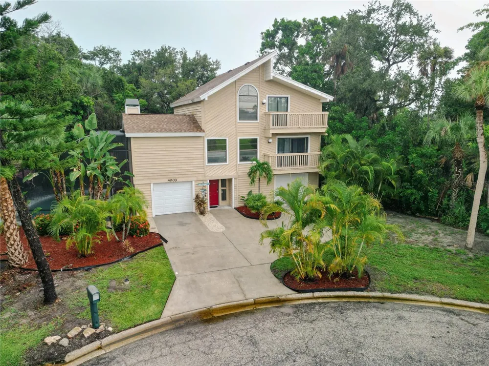 4003 BAYSIDE COURT Bradenton, FL 34210