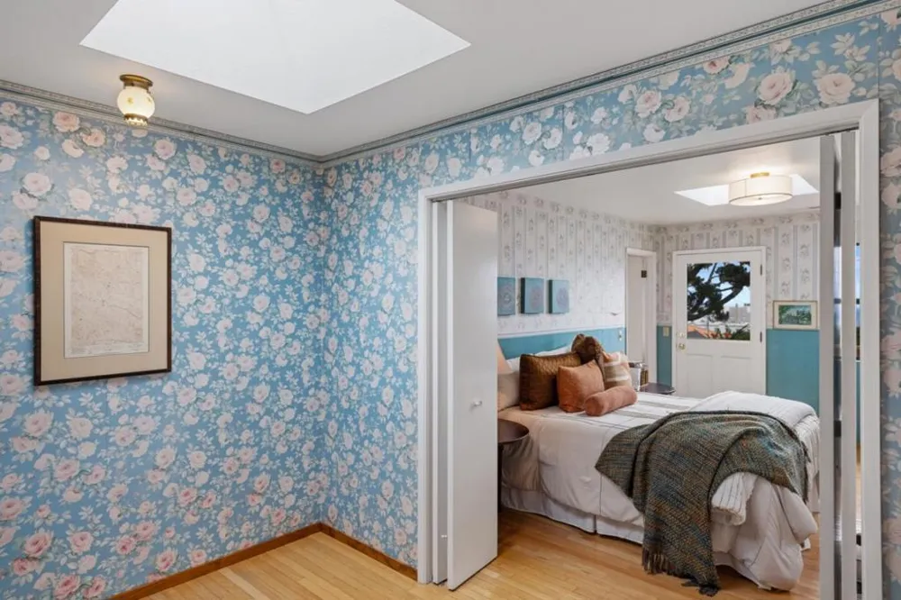 917 Fountain Avenue Pacific Grove, CA 93950