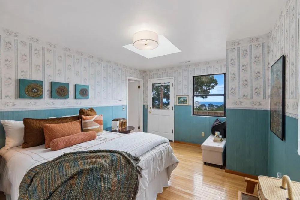 917 Fountain Avenue Pacific Grove, CA 93950