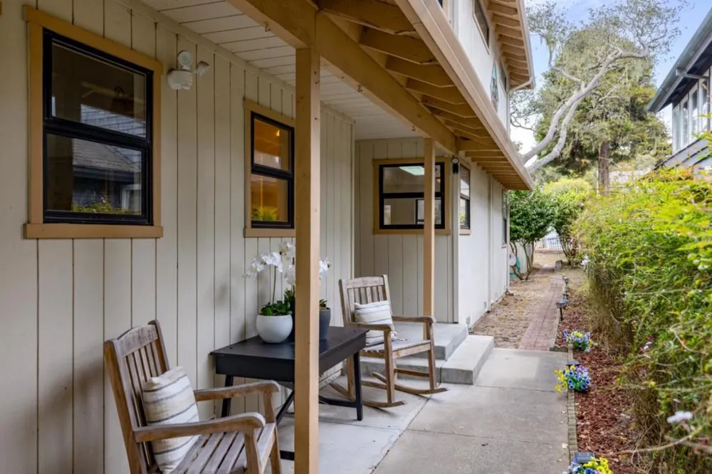 917 Fountain Avenue Pacific Grove, CA 93950
