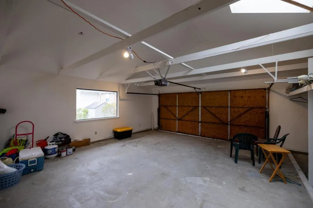 917 Fountain Avenue Pacific Grove, CA 93950