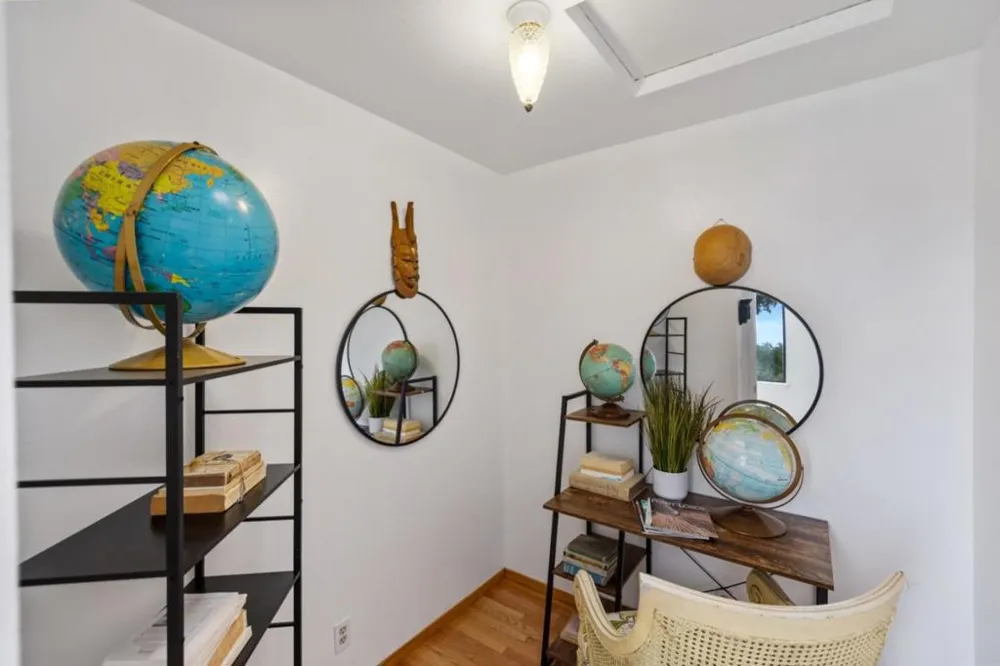 917 Fountain Avenue Pacific Grove, CA 93950
