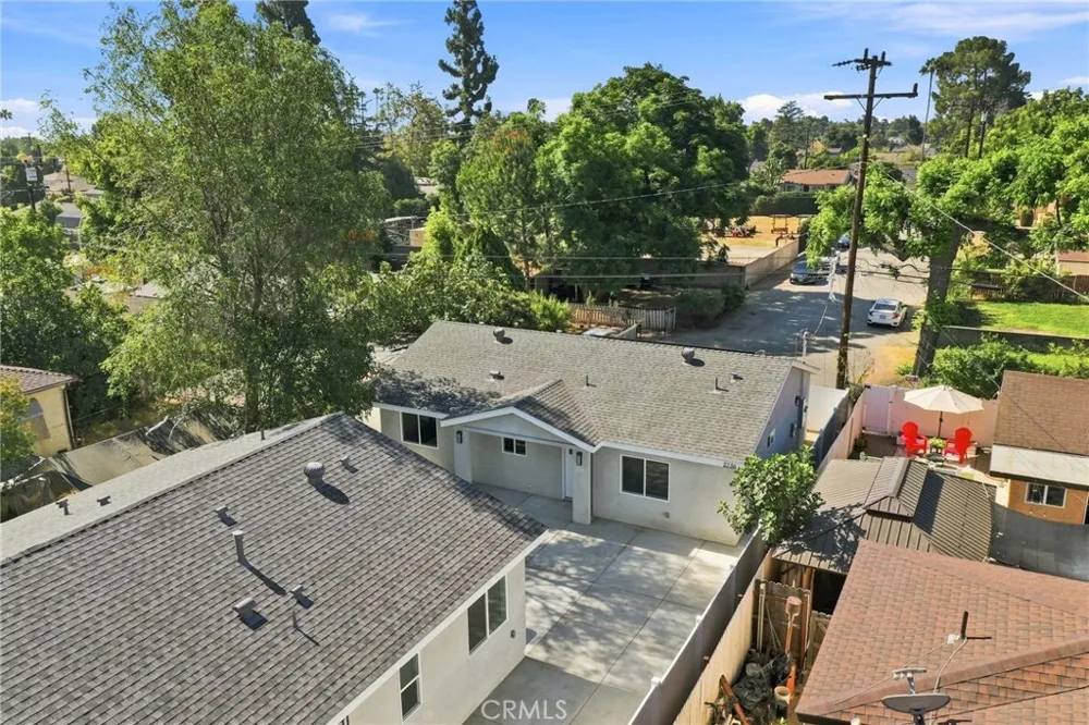 3738 Blanche Pasadena, CA 91107