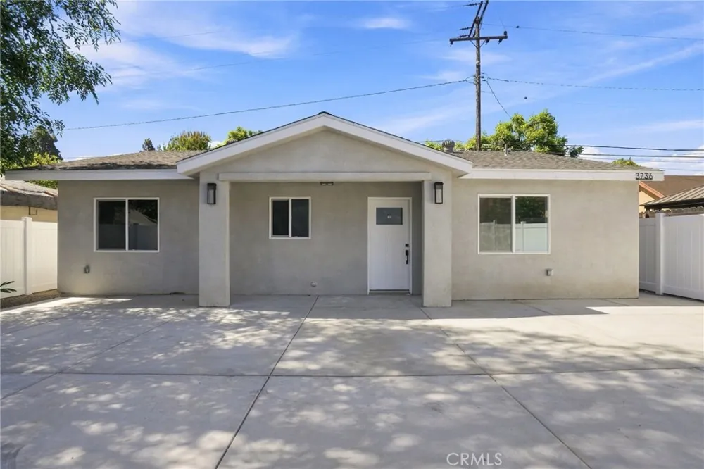 3738 Blanche Pasadena, CA 91107