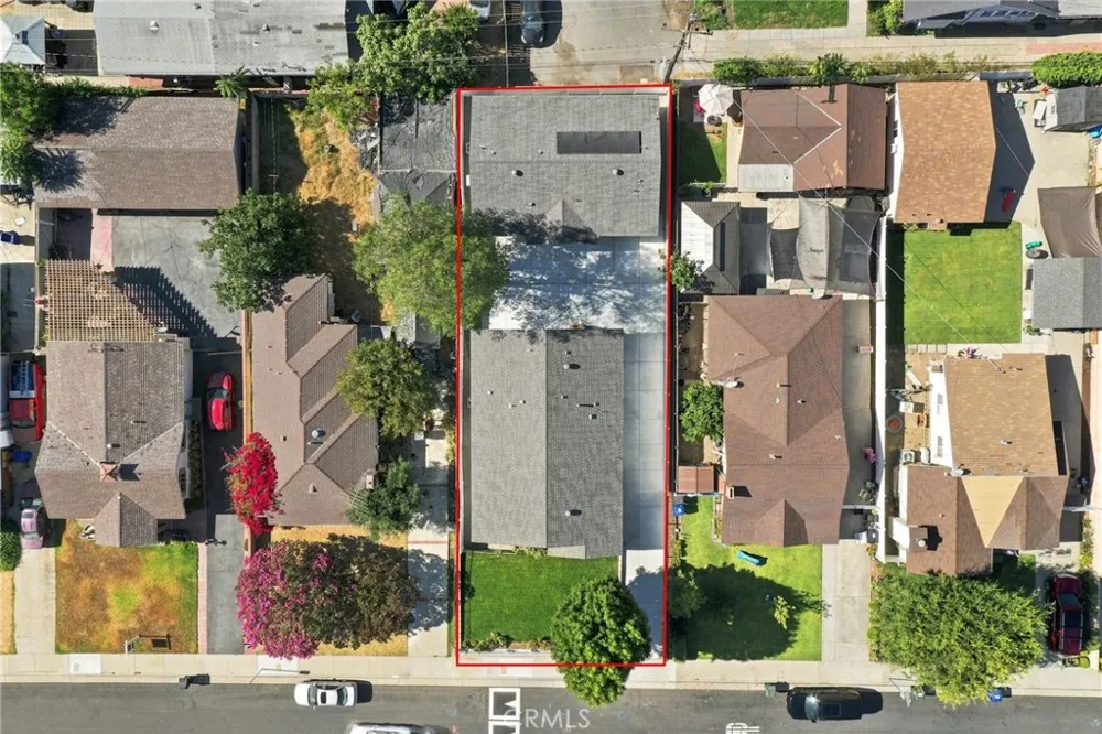 3738 Blanche Pasadena, CA 91107