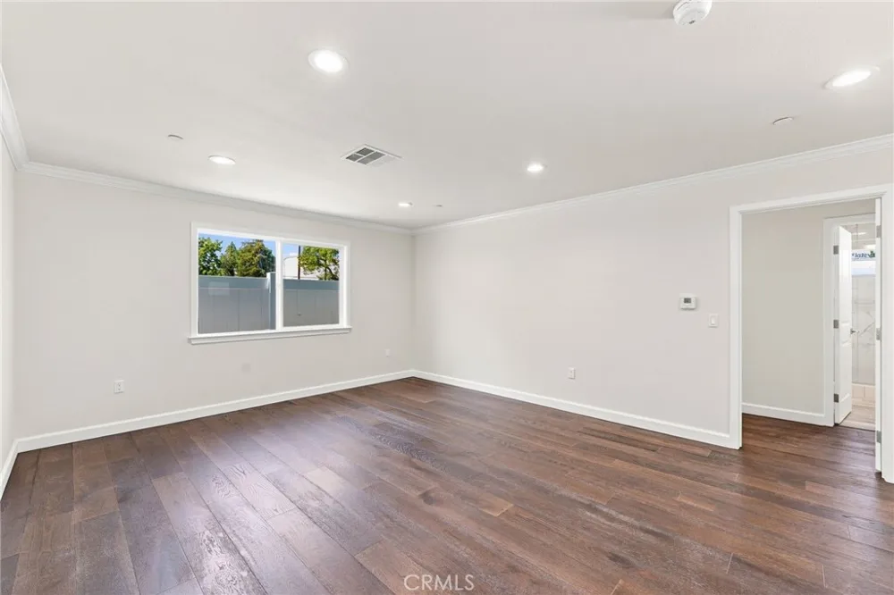 3738 Blanche Pasadena, CA 91107