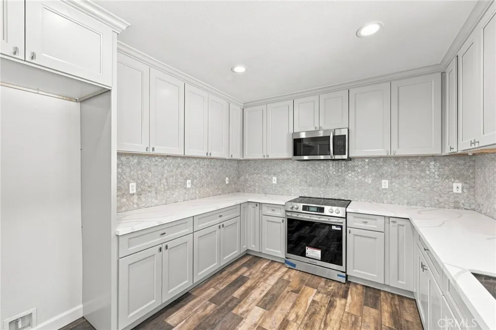 3738 Blanche Pasadena, CA 91107