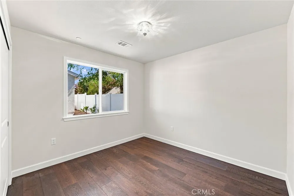 3738 Blanche Pasadena, CA 91107