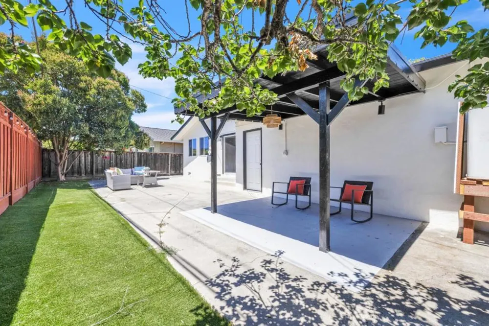 1924 Rosswood Drive San Jose, CA 95124