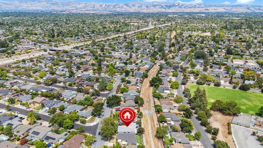 1924 Rosswood Drive San Jose, CA 95124