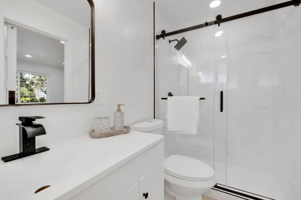 1924 Rosswood Drive San Jose, CA 95124