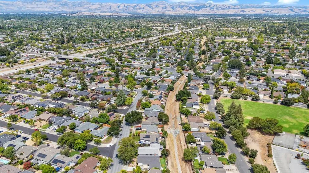1924 Rosswood Drive San Jose, CA 95124