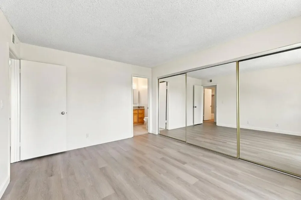 2745 Mauricia Avenue #B Santa Clara, CA 95051