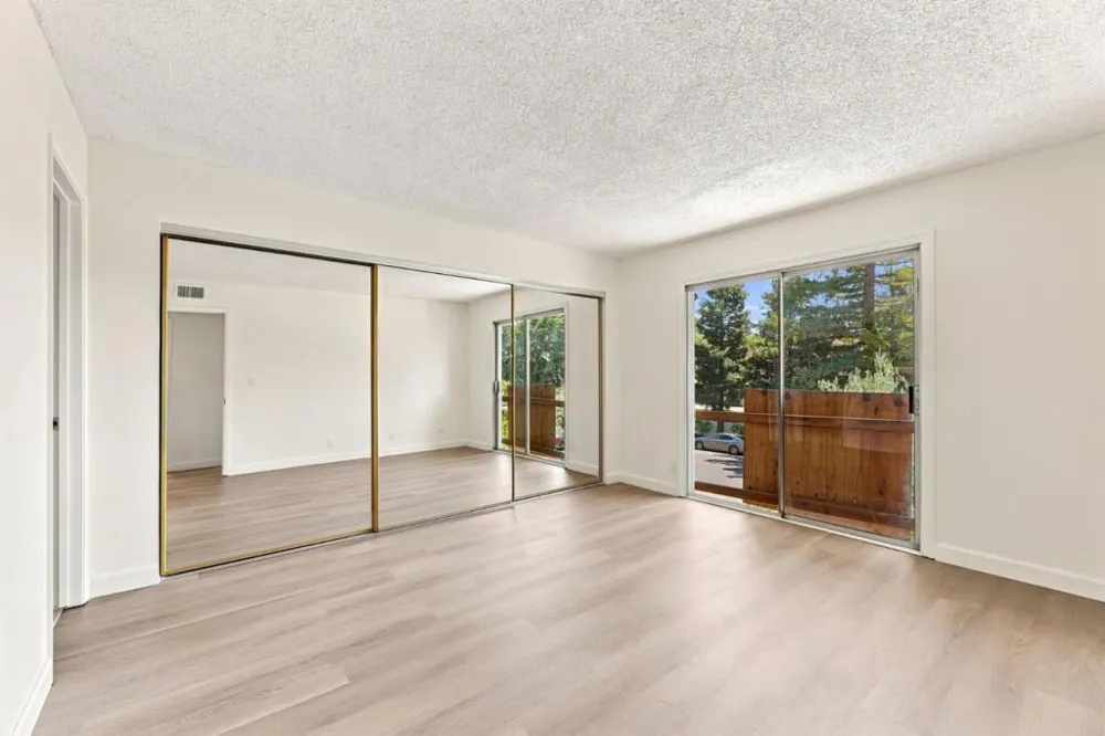 2745 Mauricia Avenue #B Santa Clara, CA 95051