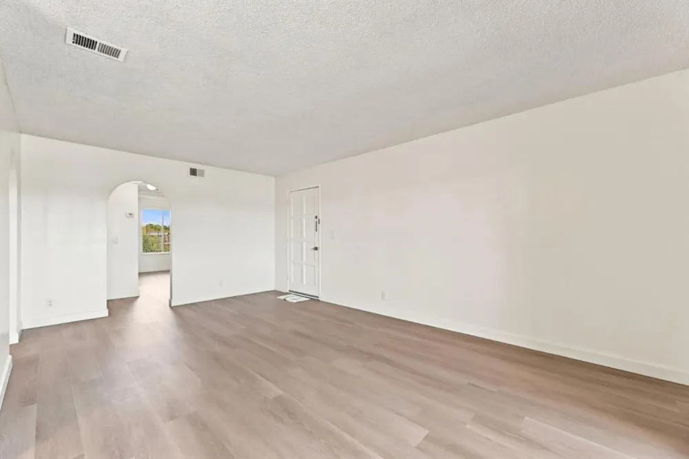 2745 Mauricia Avenue #B Santa Clara, CA 95051