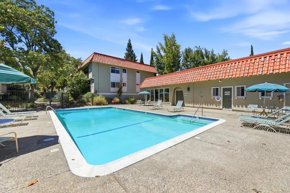 2745 Mauricia Avenue #B Santa Clara, CA 95051