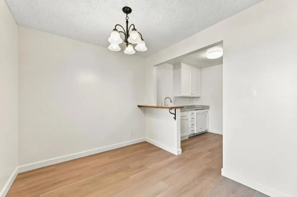 2745 Mauricia Avenue #B Santa Clara, CA 95051