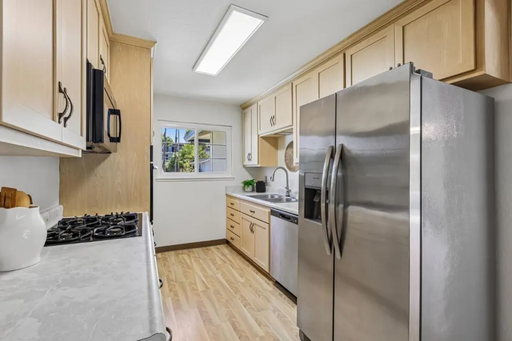 109 Cabrillo Street Capitola, CA 95010