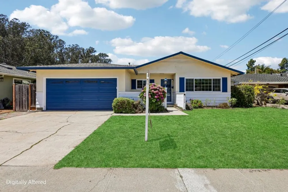 109 Cabrillo Street Capitola, CA 95010