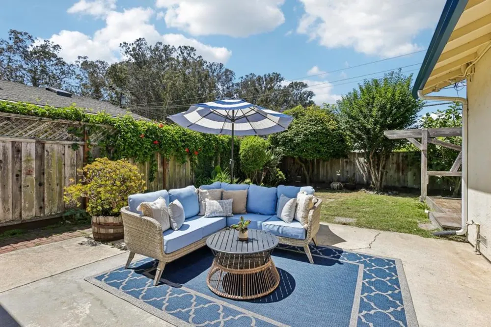 109 Cabrillo Street Capitola, CA 95010
