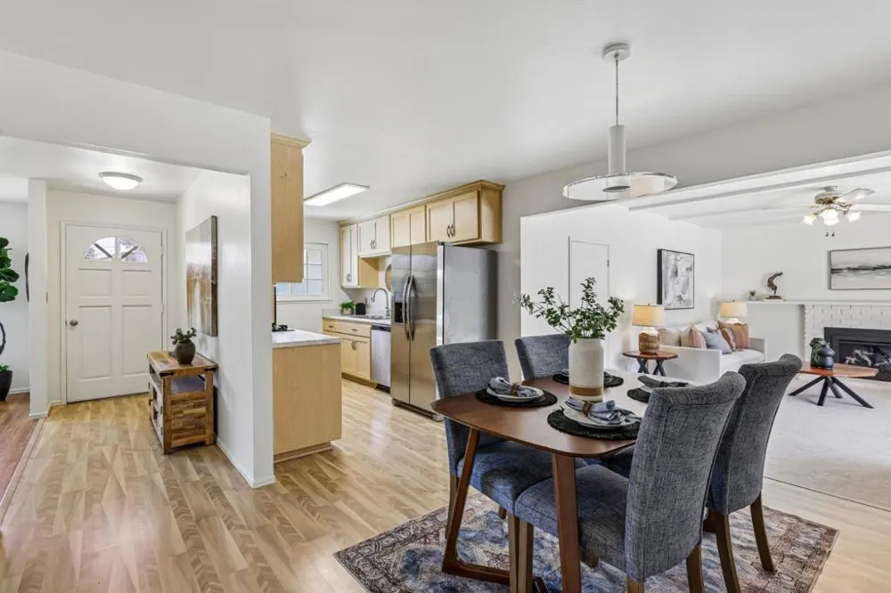 109 Cabrillo Street Capitola, CA 95010