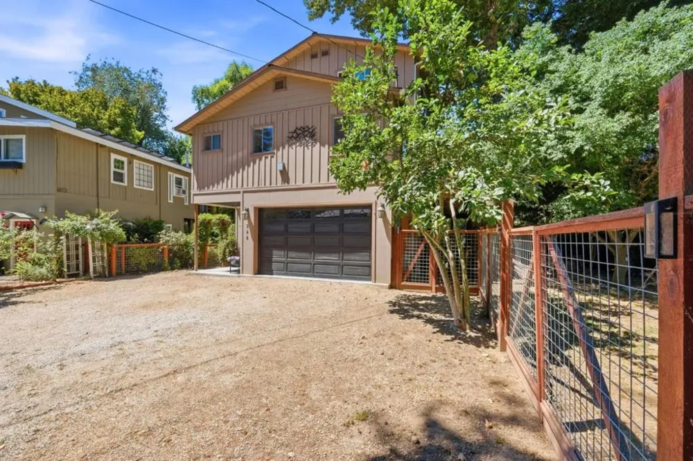 322 River Road Felton, CA 95018