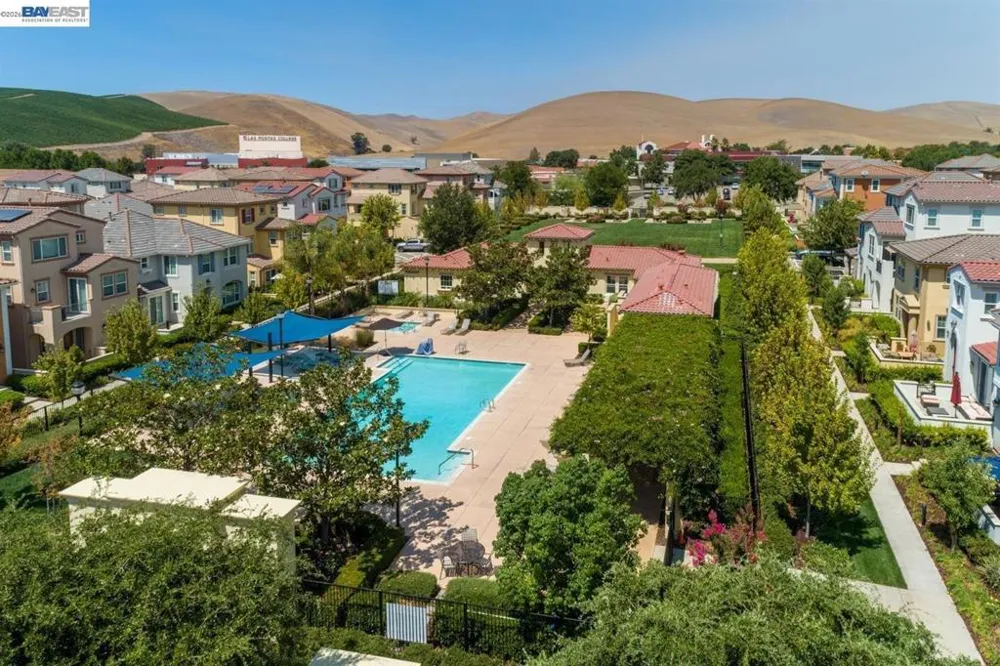 71 Heligan Lane #3 Livermore, CA 94551