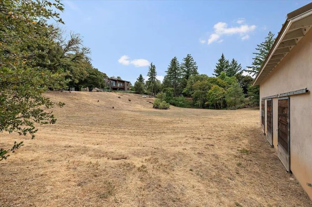 13755 Skyline Boulevard Los Gatos, CA 95033