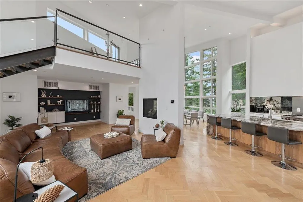 13755 Skyline Boulevard Los Gatos, CA 95033