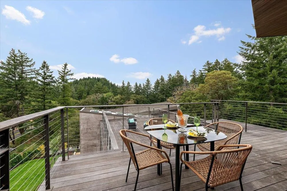 13755 Skyline Boulevard Los Gatos, CA 95033