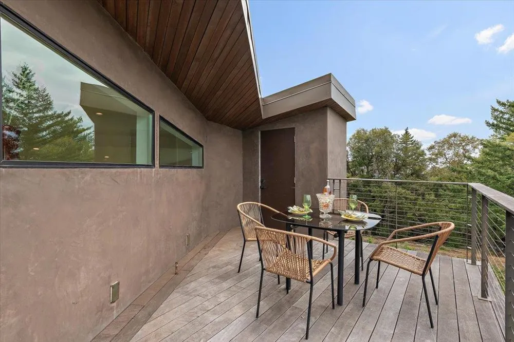 13755 Skyline Boulevard Los Gatos, CA 95033