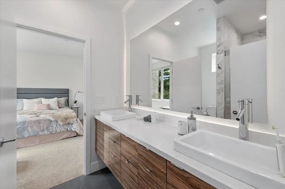 13755 Skyline Boulevard Los Gatos, CA 95033