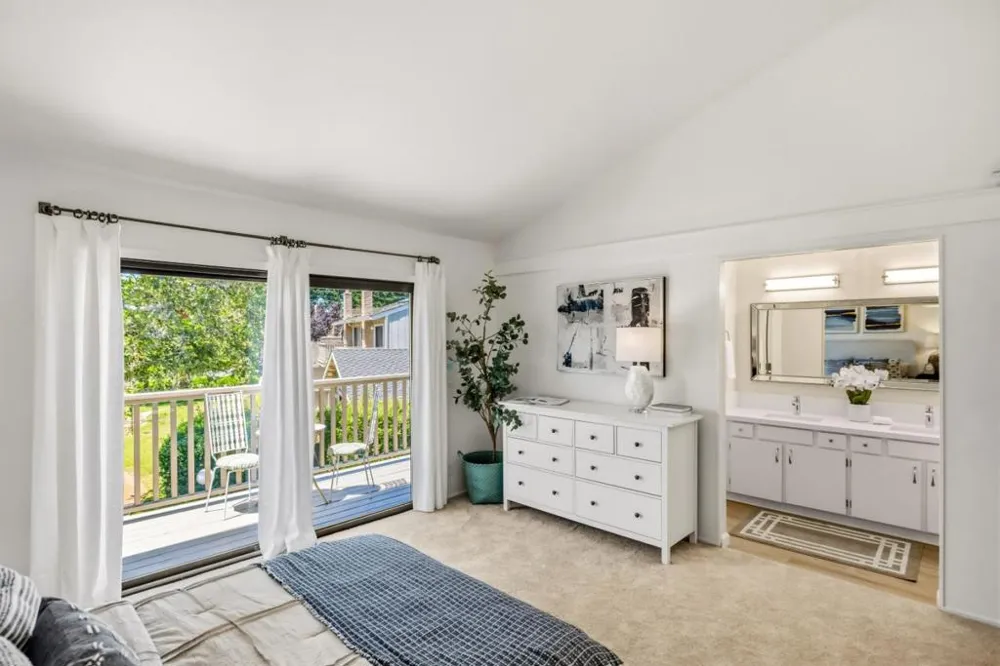 3850 Rio Road #78 Carmel, CA 93923