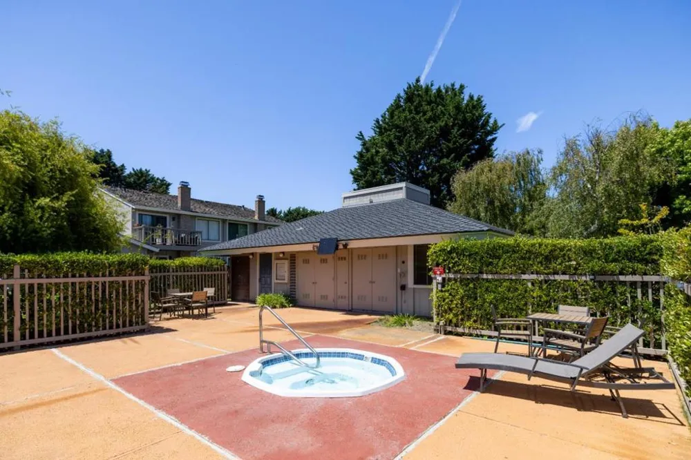 3850 Rio Road #78 Carmel, CA 93923