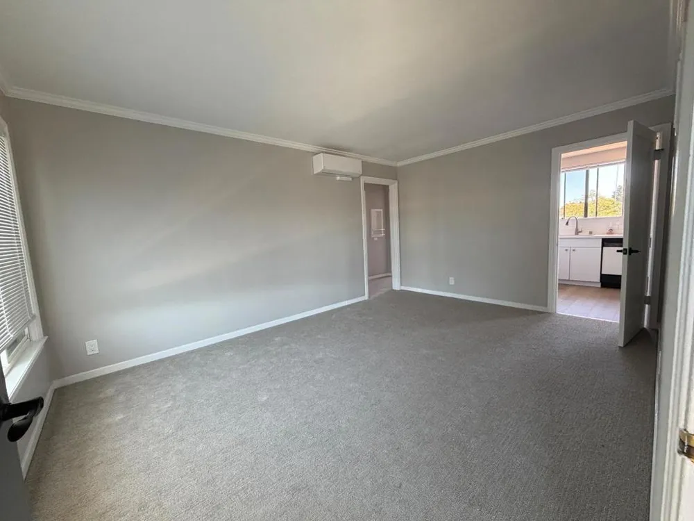 200 Anita Road #2 Burlingame, CA 94010