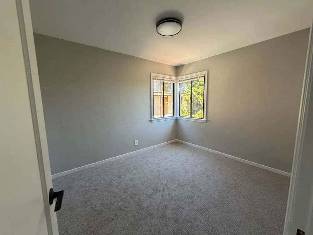 200 Anita Road #2 Burlingame, CA 94010