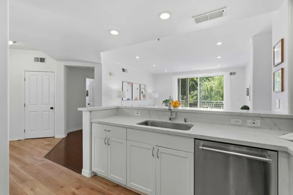 3901 Lick Mill Boulevard #225 Santa Clara, CA 95054