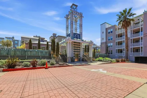 3901 Lick Mill Boulevard #225